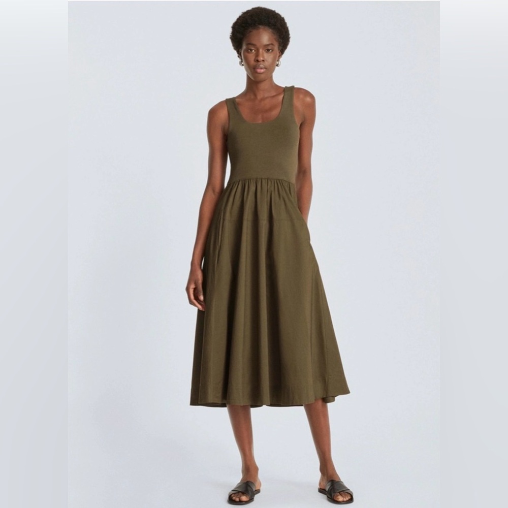 EVERLANE…The Form Riviera dress…size M…olive…VGUC